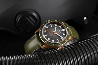 Infantry_200M_Waterproof_Men_s_Watch_-_Black_Green_Blue_waterproof_D02-BRZ-GRN 01