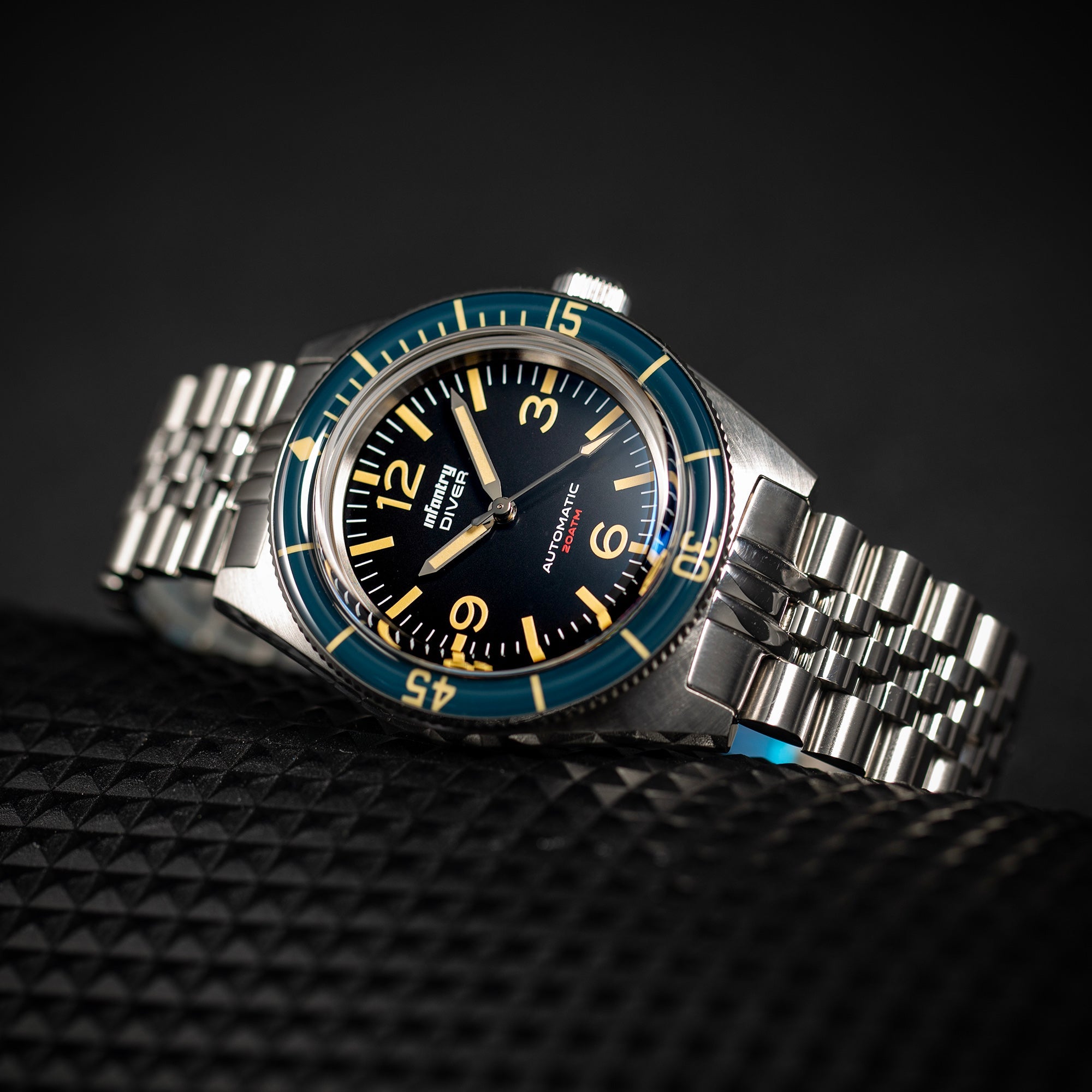 The Vintage Diver